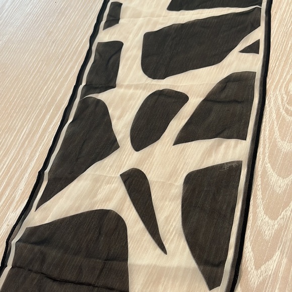 Emilio Pucci black and white print sold chiffon scarf long twilly - Picture 5 of 6